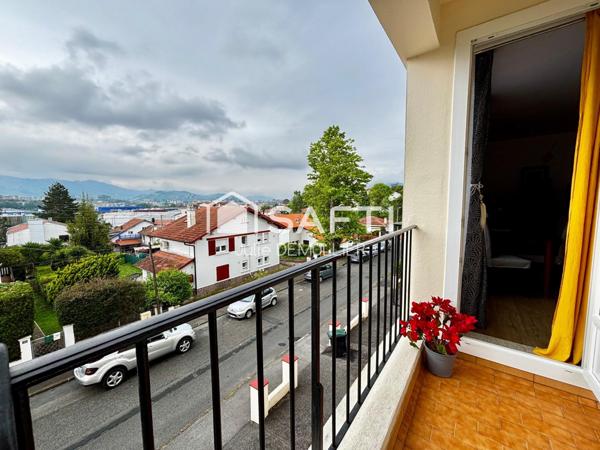 T3 familial vue montagnes