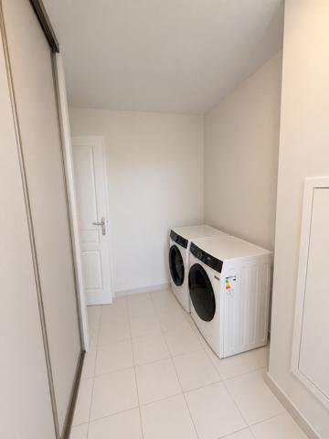 APPARTEMENT SPACIEUX...AVEC BALCON ET GARAGE Pontivy (56300)