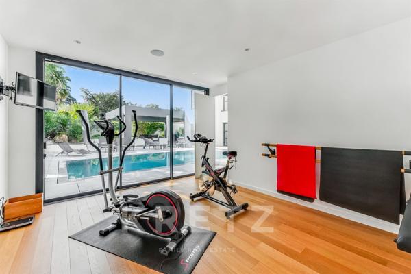 Exclusivité ! Toulouse, Villa hollywoodienne de 420m2 à 8' du métro