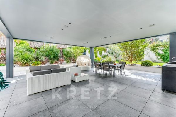Exclusivité ! Toulouse, Villa hollywoodienne de 420m2 à 8' du métro