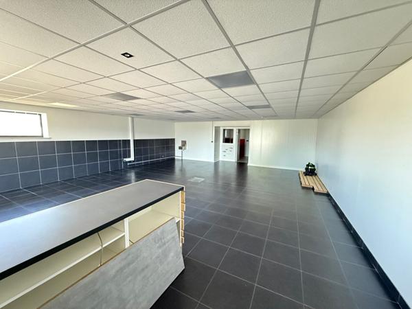 Local LUCON - SAINTE GEMME LA PLAINE