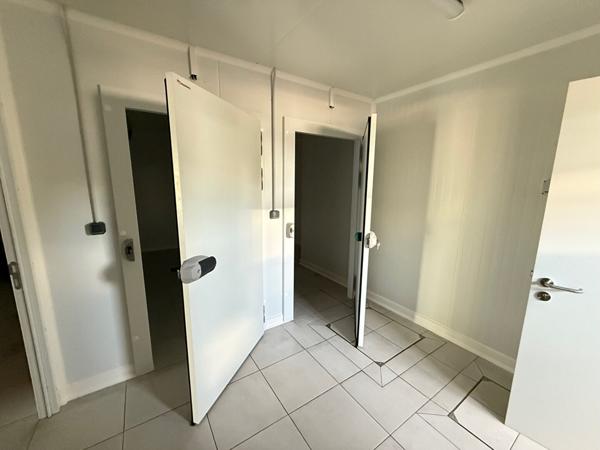 Local LUCON - SAINTE GEMME LA PLAINE