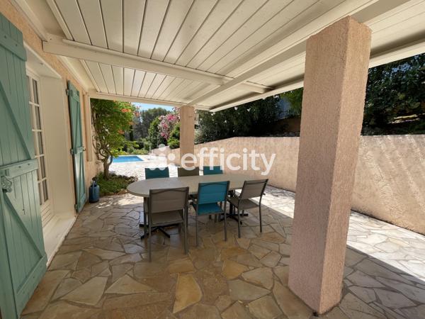 Maison
         5 pièces
        - 102 m² Exclusivité 469 000 € *