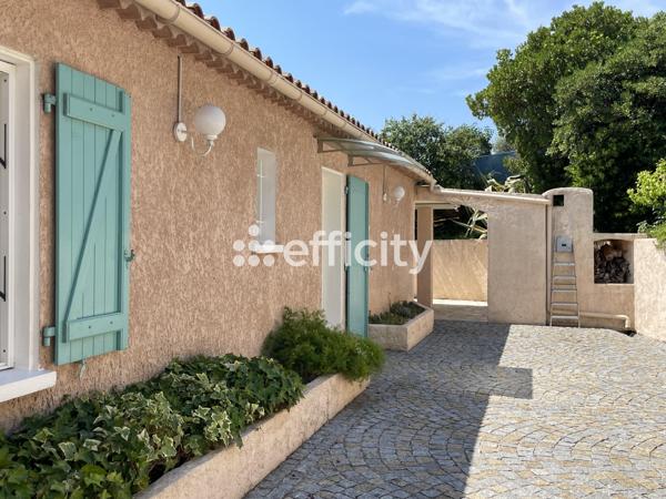 Maison
         5 pièces
        - 102 m² Exclusivité 469 000 € *