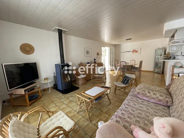 Maison
         5 pièces
        - 102 m² Exclusivité 469 000 € *
