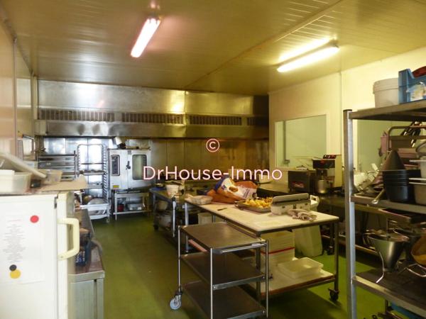 Commerce à vendre 8 pièces de 360 m²