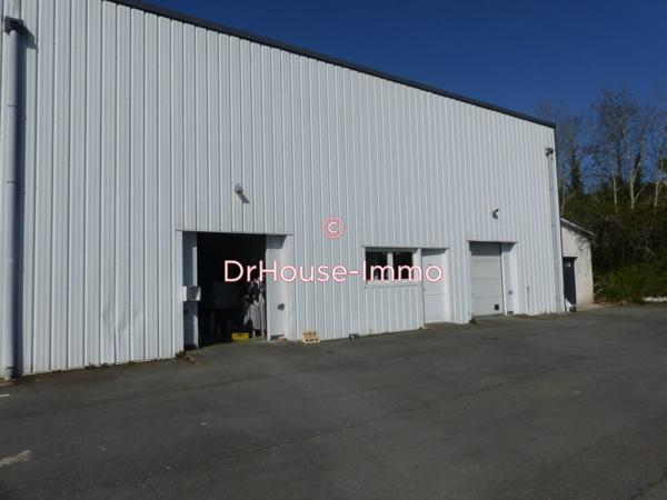 Commerce à vendre 8 pièces de 360 m²