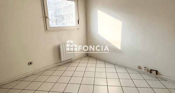 Location Appartement 5 pièces 99 m² - Saint-étienne 42000