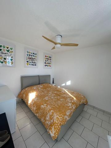 2 pièces VIDE RIQUIER/SCALIERO rénové avec terrasse filante en dernier étage.