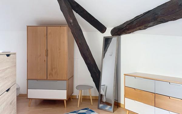 Appartement à vendre    2 pièces • 25,73 m2 Lyon 3