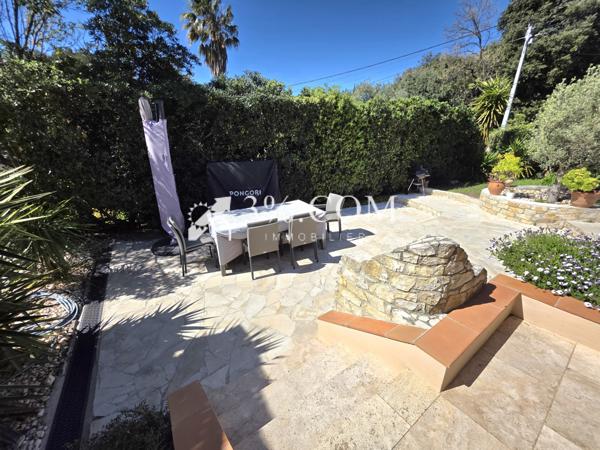 Villa 7 pièce(s) 6 chambre(s) 192 m²