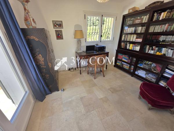 Villa 7 pièce(s) 6 chambre(s) 192 m²