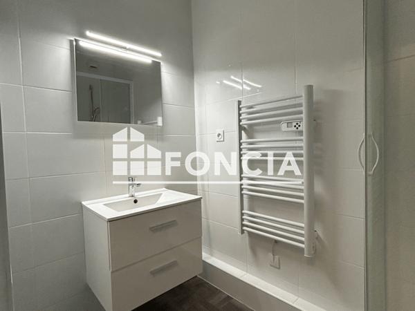 Location Studio 19.21 m² - 7 RUE ADRIEN RICARD Grenoble 38000