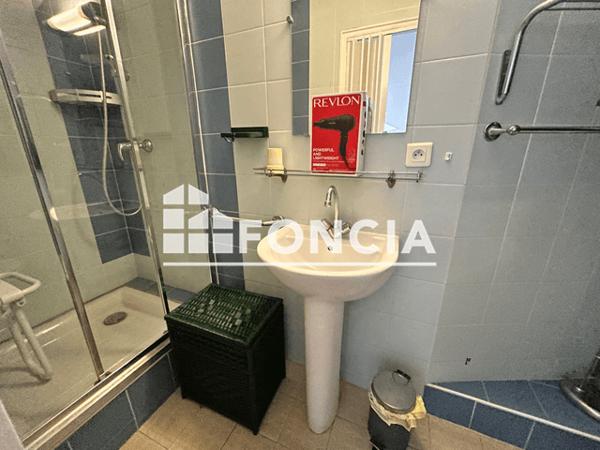 Location Studio meublé 14.36 m² - 16 RUE HALEVY Nice 06000