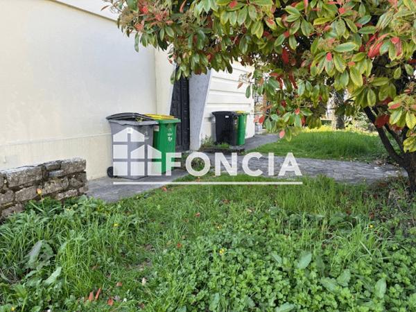 Location Appartement 4 pièces 118.3 m² - 5 RUE RABELAIS Eybens 38320