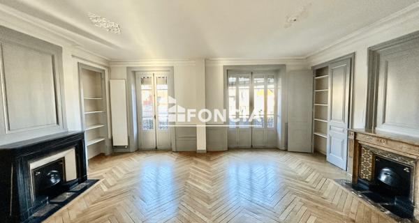 Location Appartement 5 pièces 121.66 m² - Lyon 69003