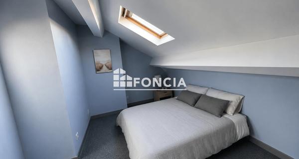 Location Appartement 5 pièces 121.66 m² - Lyon 69003