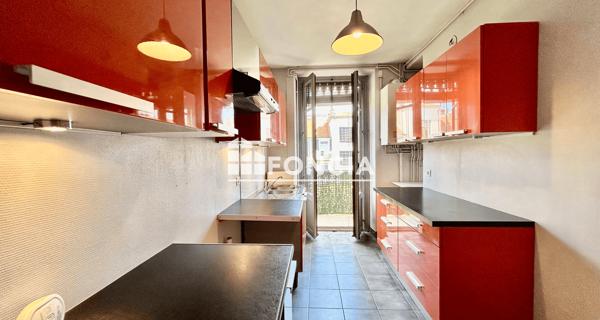 Location Appartement 5 pièces 121.66 m² - Lyon 69003