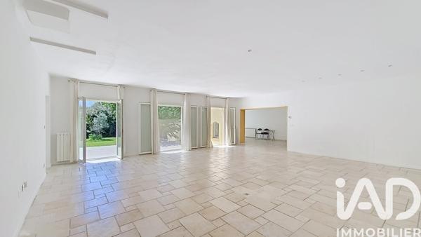 Maison à vendre 4 pièces 157 m² Avignon