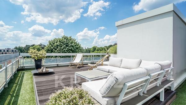 Appartement d'angle avec triple exposition