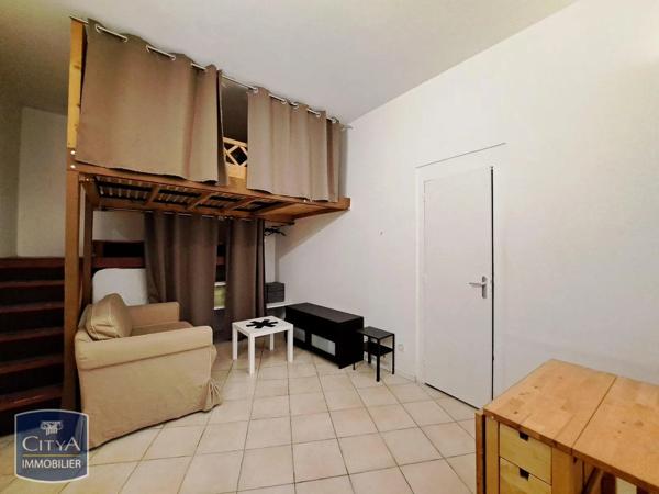 Appartement à louer 1 pièce 30.3m²