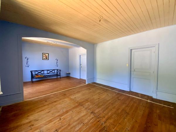 Maison avec dépendances à Cierzac