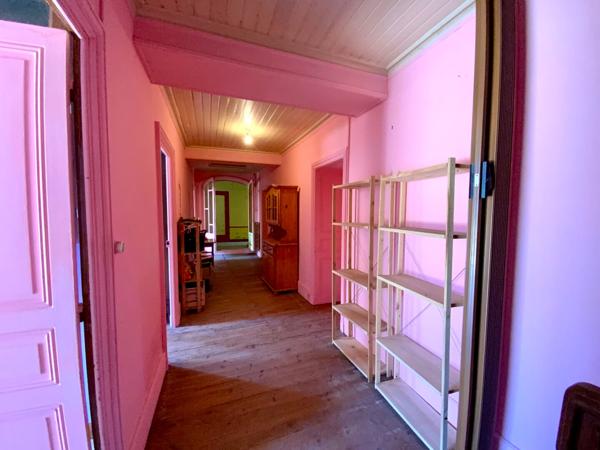 Maison avec dépendances à Cierzac