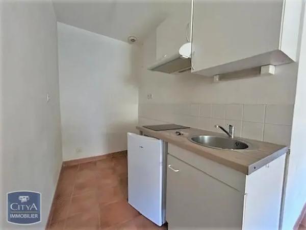 Appartement à louer 1 pièce 27.27m² Aix-en-Provence (13100)