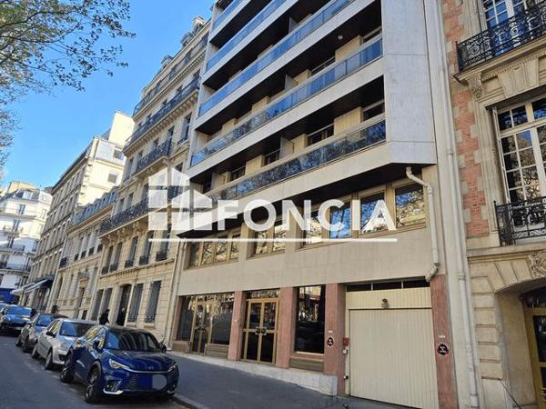 À vendre Parking - Paris 75008