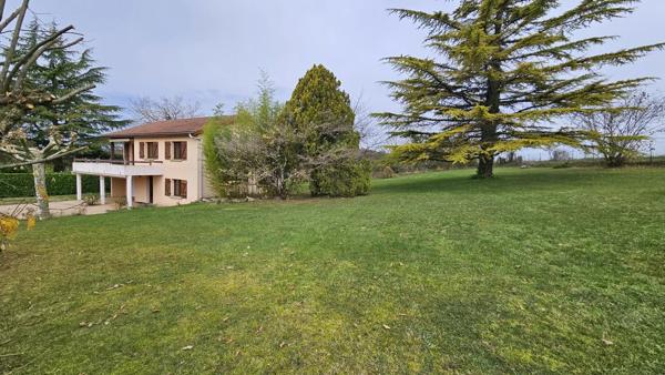 Vente                                                      Maison
                        
                     4 pièces                      99 m2                     à Soleymieu