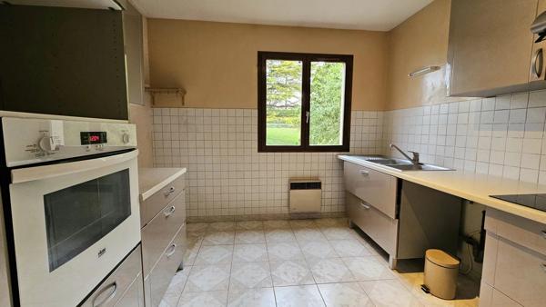 Vente                                                      Maison
                        
                     4 pièces                      99 m2                     à Soleymieu