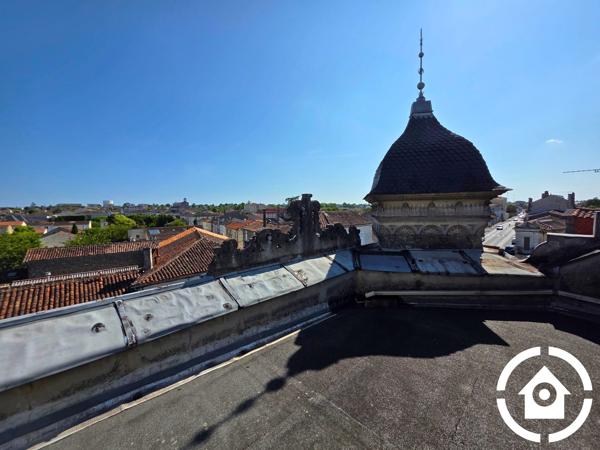 Maison de Caractère avec Vue Panoramique - avec jardin et garage