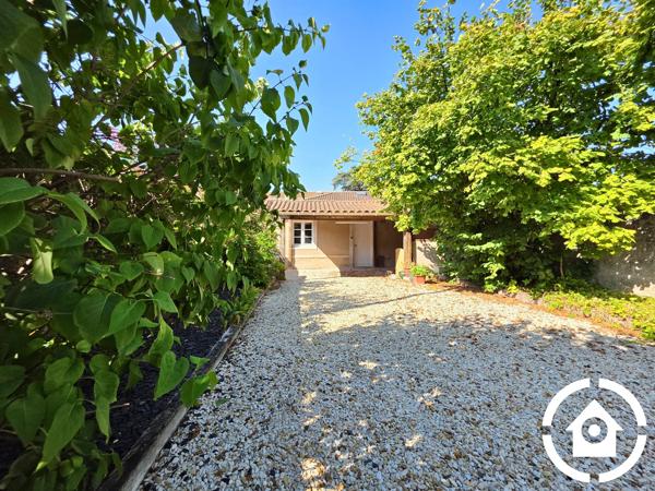 Maison de Caractère avec Vue Panoramique - avec jardin et garage