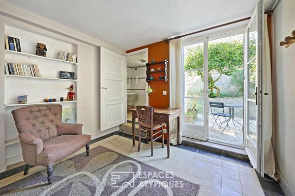 Maison de caractère en pierre avec jardin confidentiel au coeur de Fontainebleau