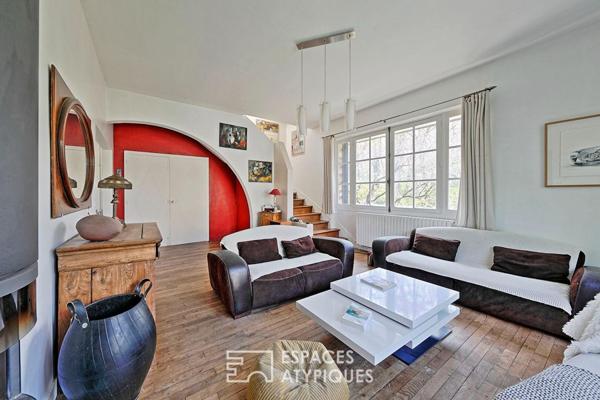 Maison de caractère en pierre avec jardin confidentiel au coeur de Fontainebleau