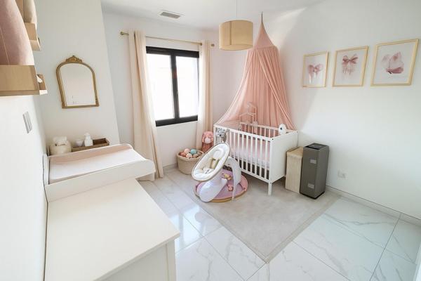 Jolie maison récente à vendre sur Rivesaltes avec piscine et terrasse sur un terrain de 289 m2