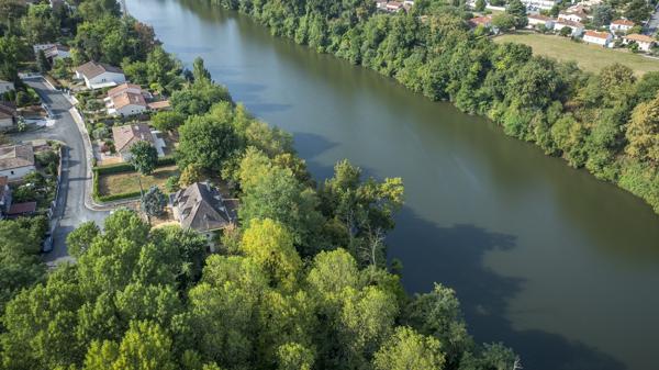 En partie climatisée - Périgourdine avec vue sur le Lot