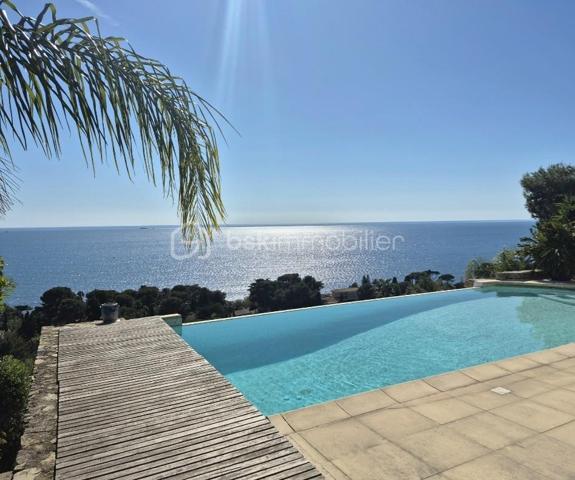 Maison d architecte de 189,38 m²