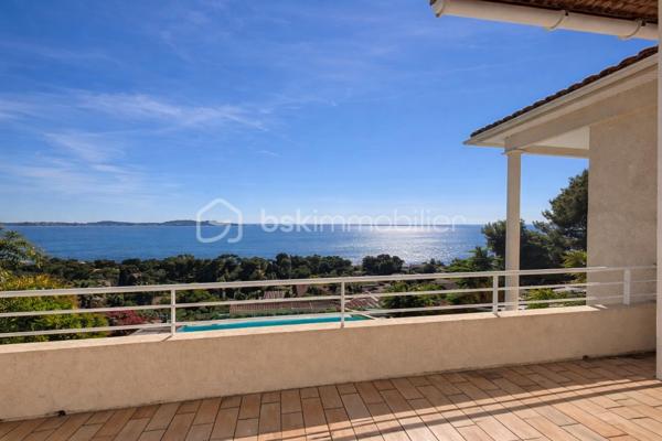 Maison d architecte de 189,38 m²