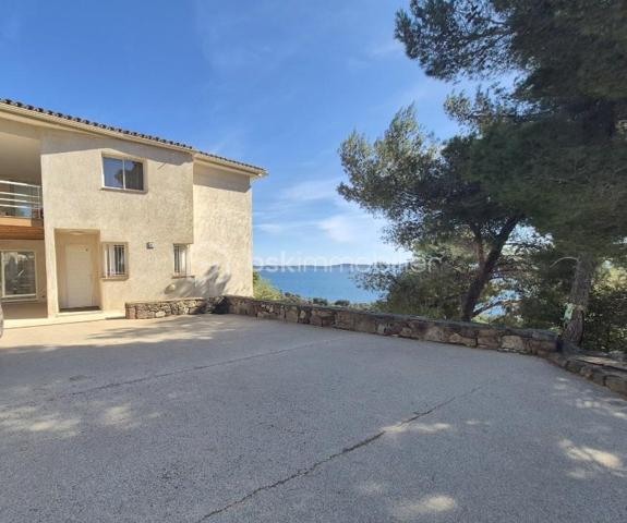 Maison d architecte de 189,38 m²