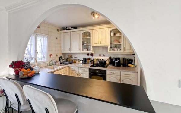 Maison à vendre    4 pièces •  Les Pavillons-sous-Bois