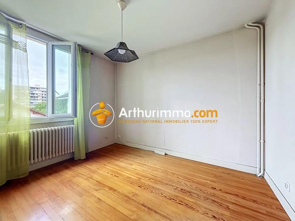 Vente                                                      Maison
                        
                     6 pièces                      150 m2                     à Bourgoin-Jallieu