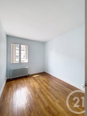 Maison à vendre  7 pièces - 189,12 m2 ST DENIS DE L HOTEL - 45