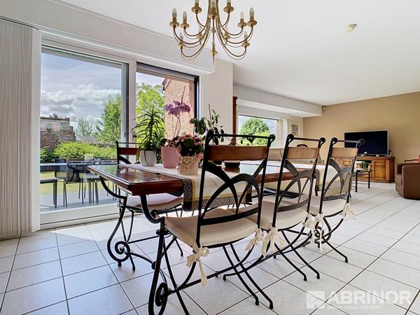 MAISON INDIVIDUELLE, 4 CHAMBRES, JARDIN SUD, GARAGE DOUBLE, STATIONNEMENT VILLENEUVE D ASCQ