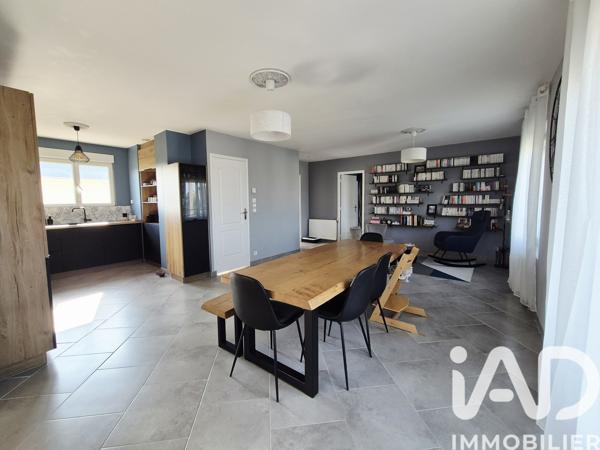 Maison à vendre 6 pièces 145 m² Montlouis-sur-Loire