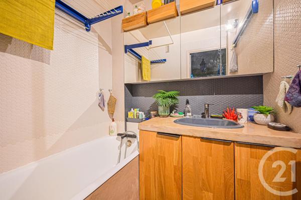 Appartement F3 à vendre  3 pièces - 62,45 m2 PARIS - 75013