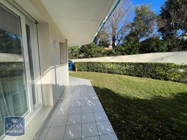 Appartement à louer 2 pièces 42m²