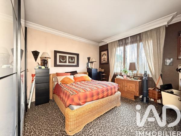 Maison à vendre 8 pièces 230 m² Fontenay-sous-Bois