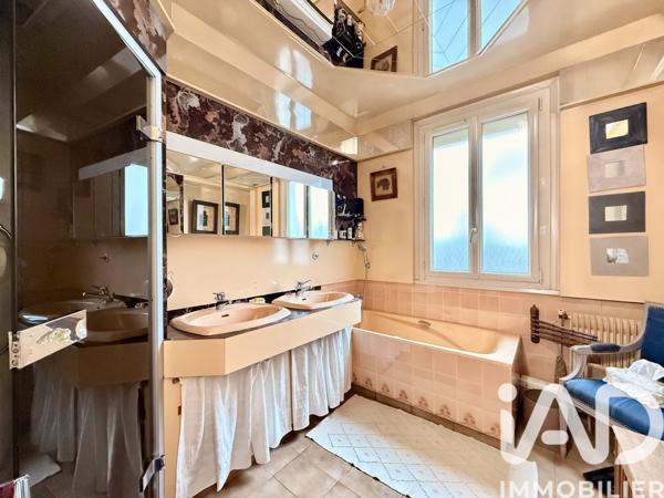 Maison à vendre 8 pièces 230 m² Fontenay-sous-Bois