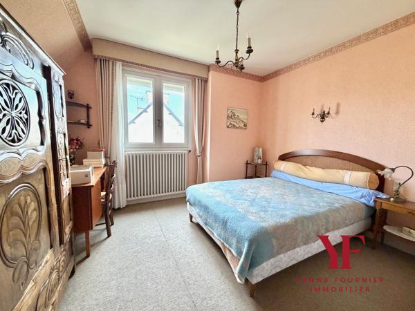 Châteauneuf-du-Faou (29520) BELLE MAISON A CHATEAUNEUF-DU-FAOU, 8 PIÈCES, 5 CHAMBRES, VUE DÉGAGÉE, AU CALME